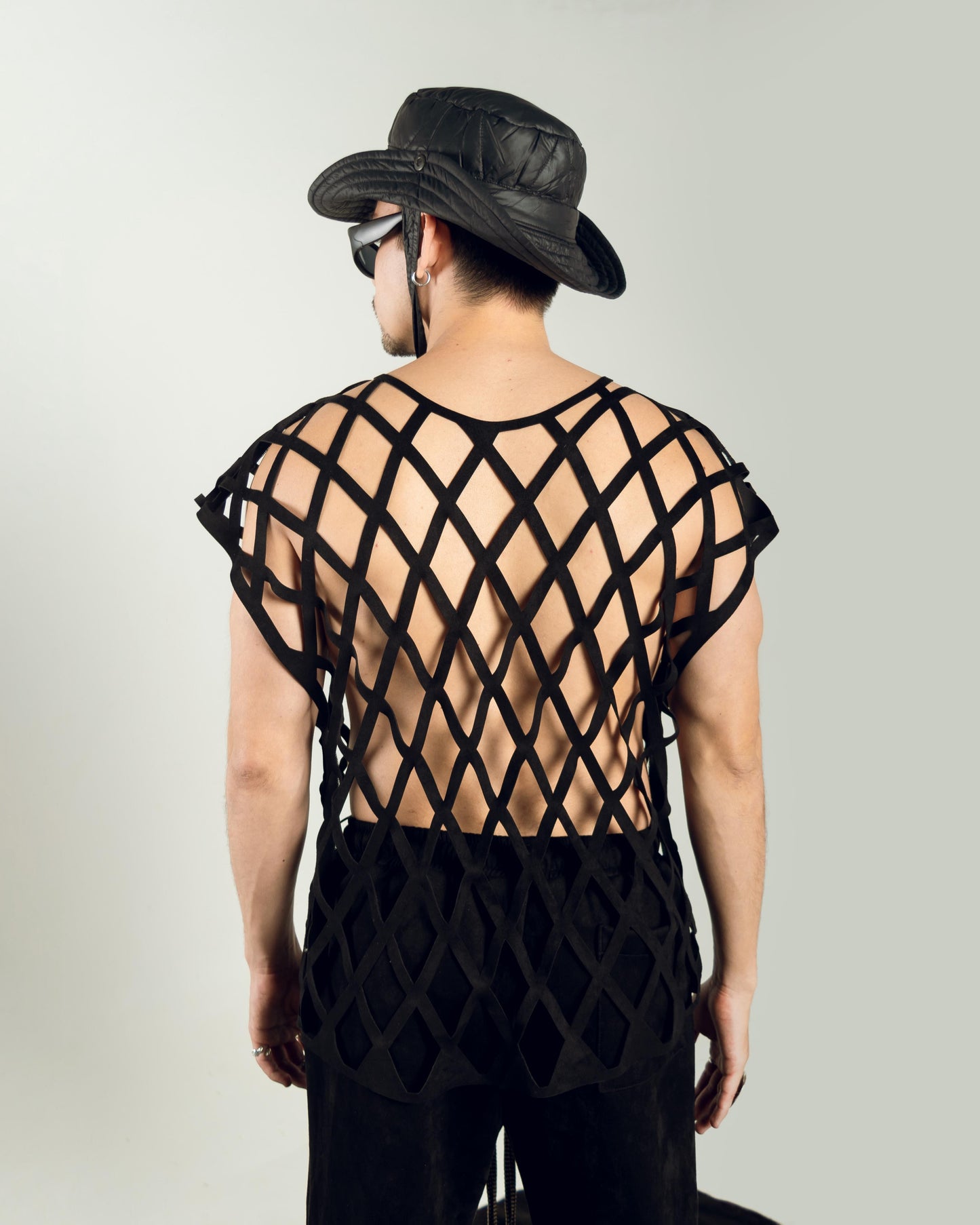 CAMISETA NÉSTOR NEGRA