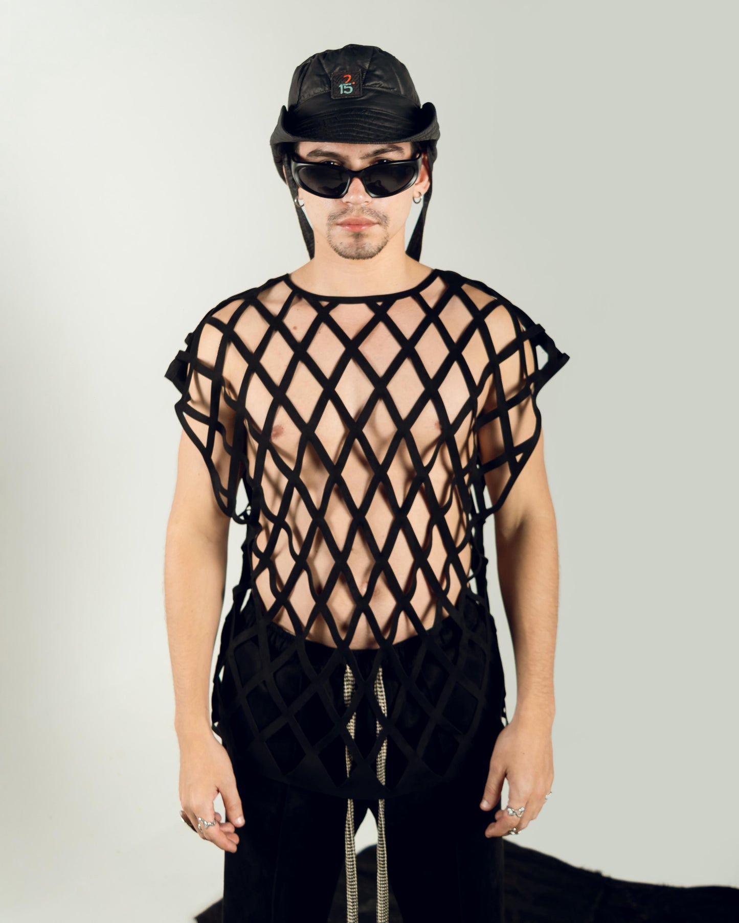 CAMISETA NÉSTOR NEGRA