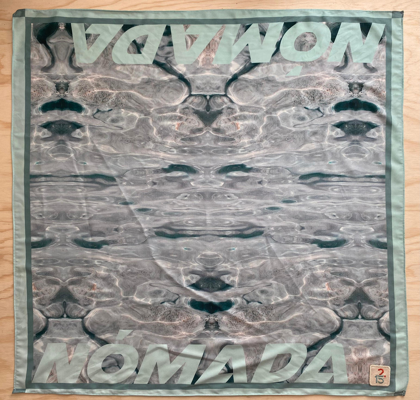 BANDANA NÓMADA VERDE MENTA