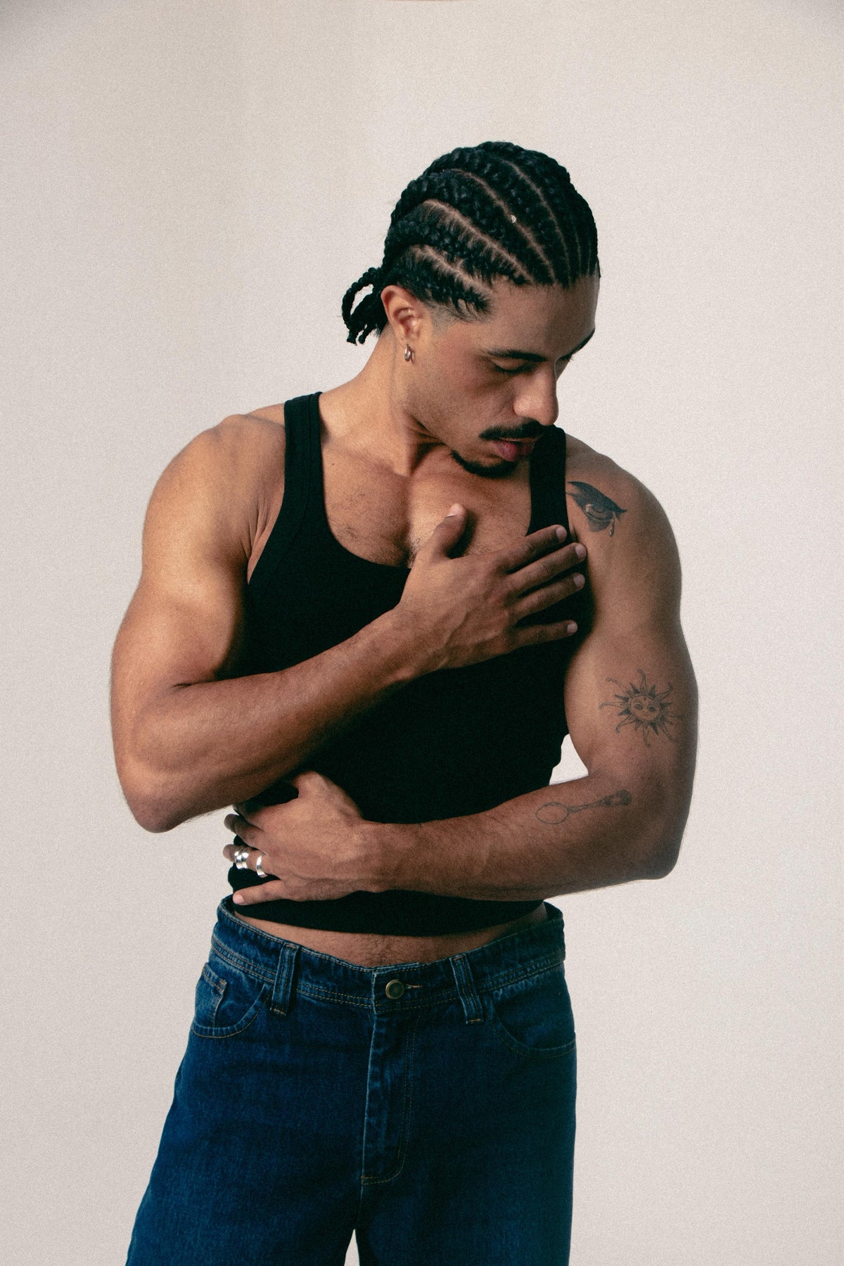 TANK TOP CROP RICARDO  NEGRO