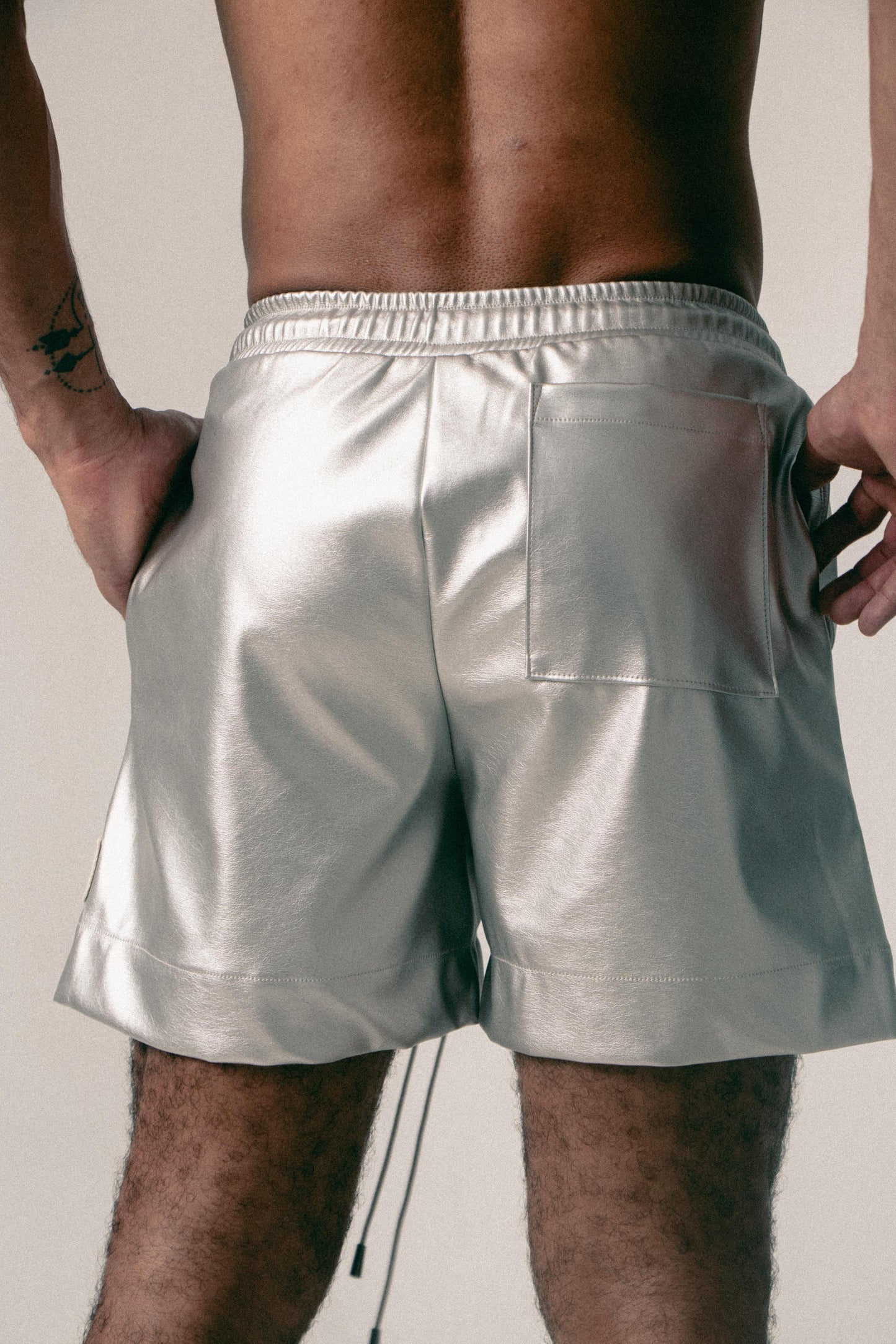 PANTALONETA SILVER RUSH PLATA