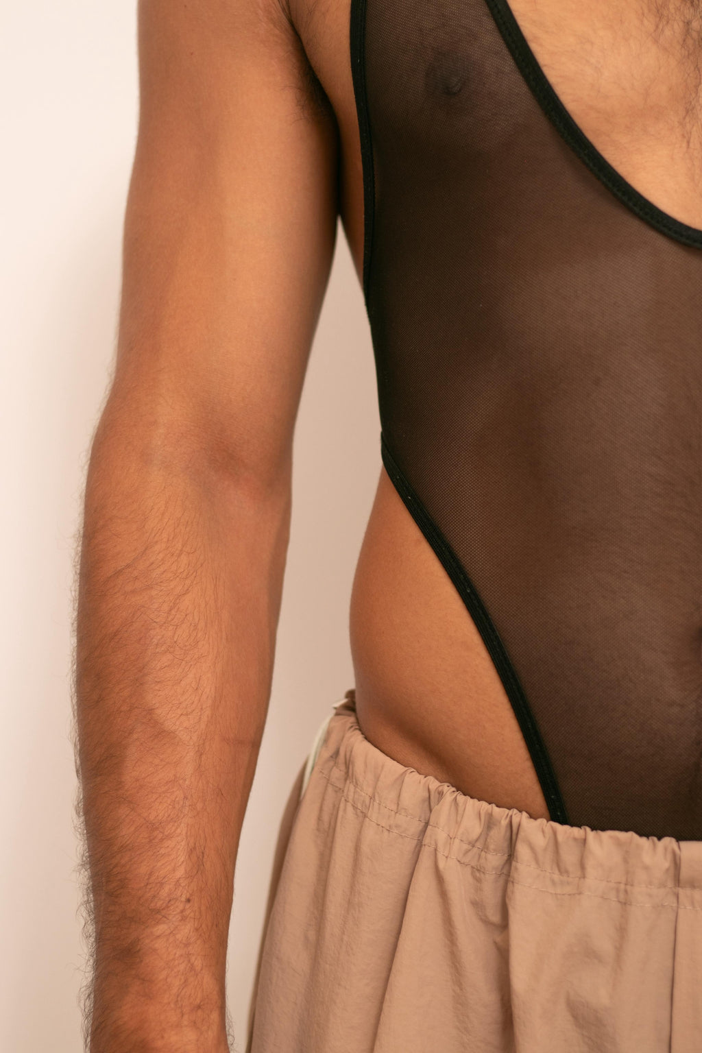 BODY CAPA ONE NEGRO
