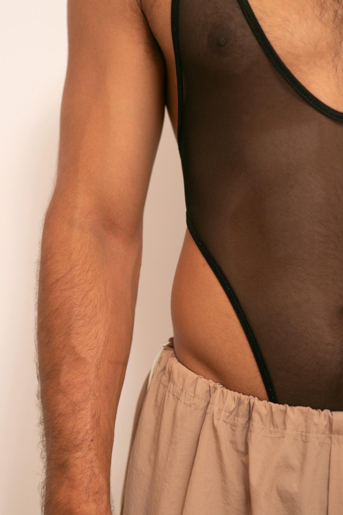 BODY CAPA ONE NEGRO
