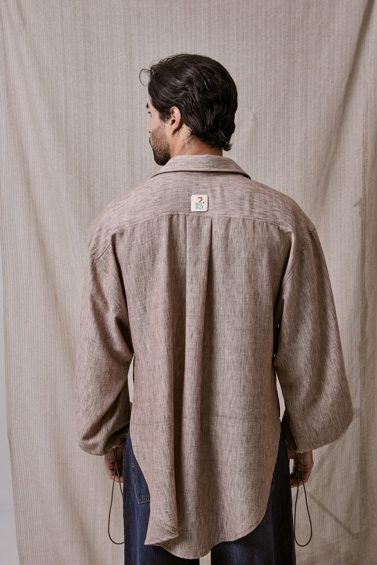 CAMISA OVERSIZE EN LINO TEXTURIZADO