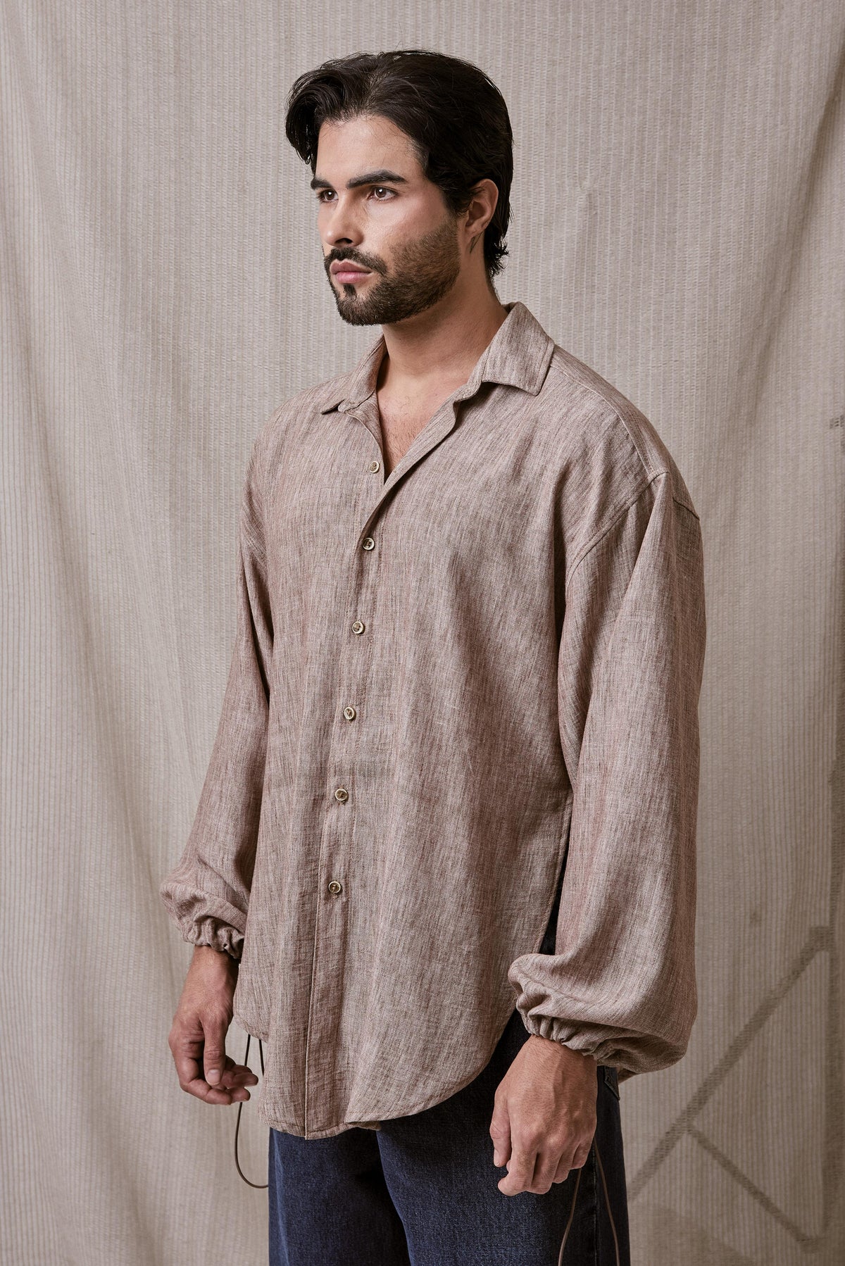 CAMISA OVERSIZE EN LINO TEXTURIZADO